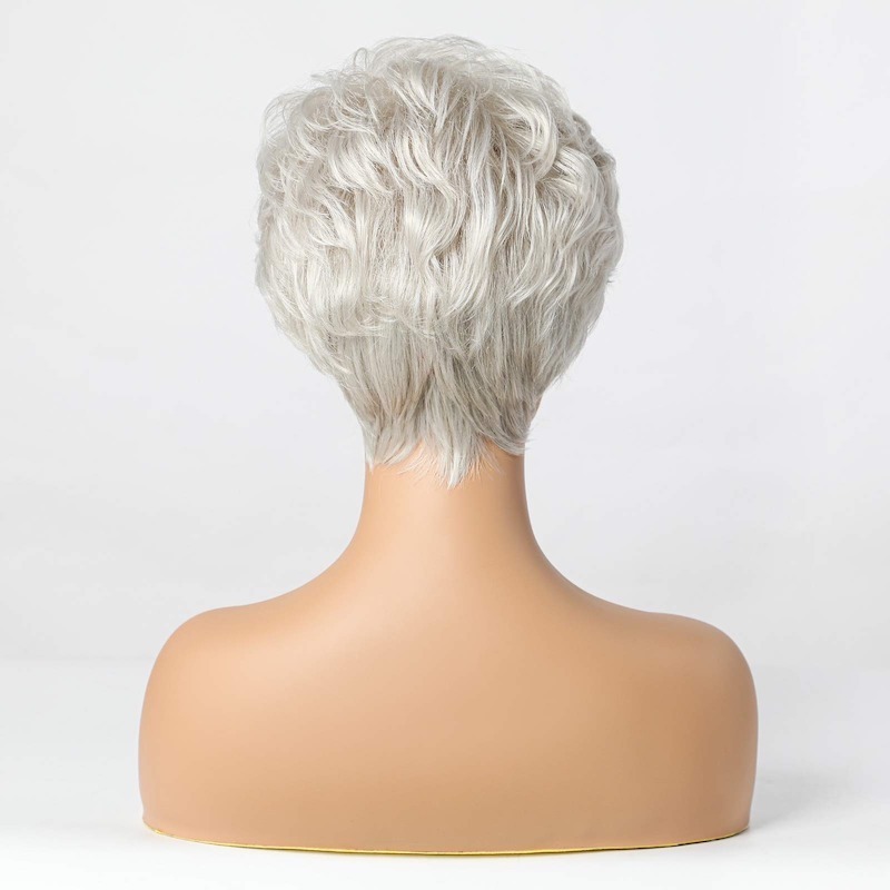 Perruque coupe lutin courte gris argenté pour femme, cheveux naturels superposés