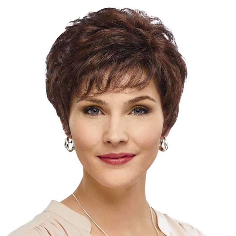 Perruques de cheveux bruns courts pour femmes mélangées avec perruque coupe lutin en fibre